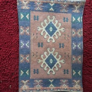 4 decorative cloth place setting,, blue and orange pattern, rectangle.